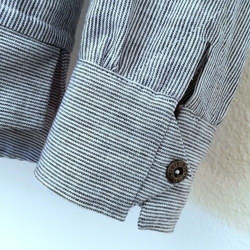Button cuff