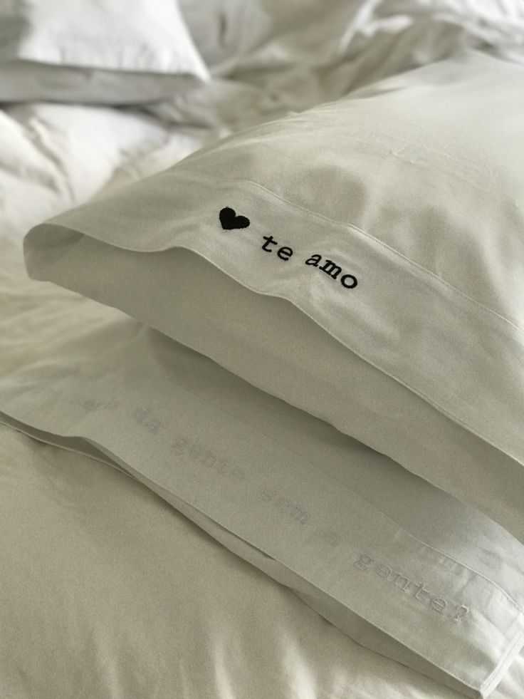 Valentine's Day gift ideas: embroider sweet nothings